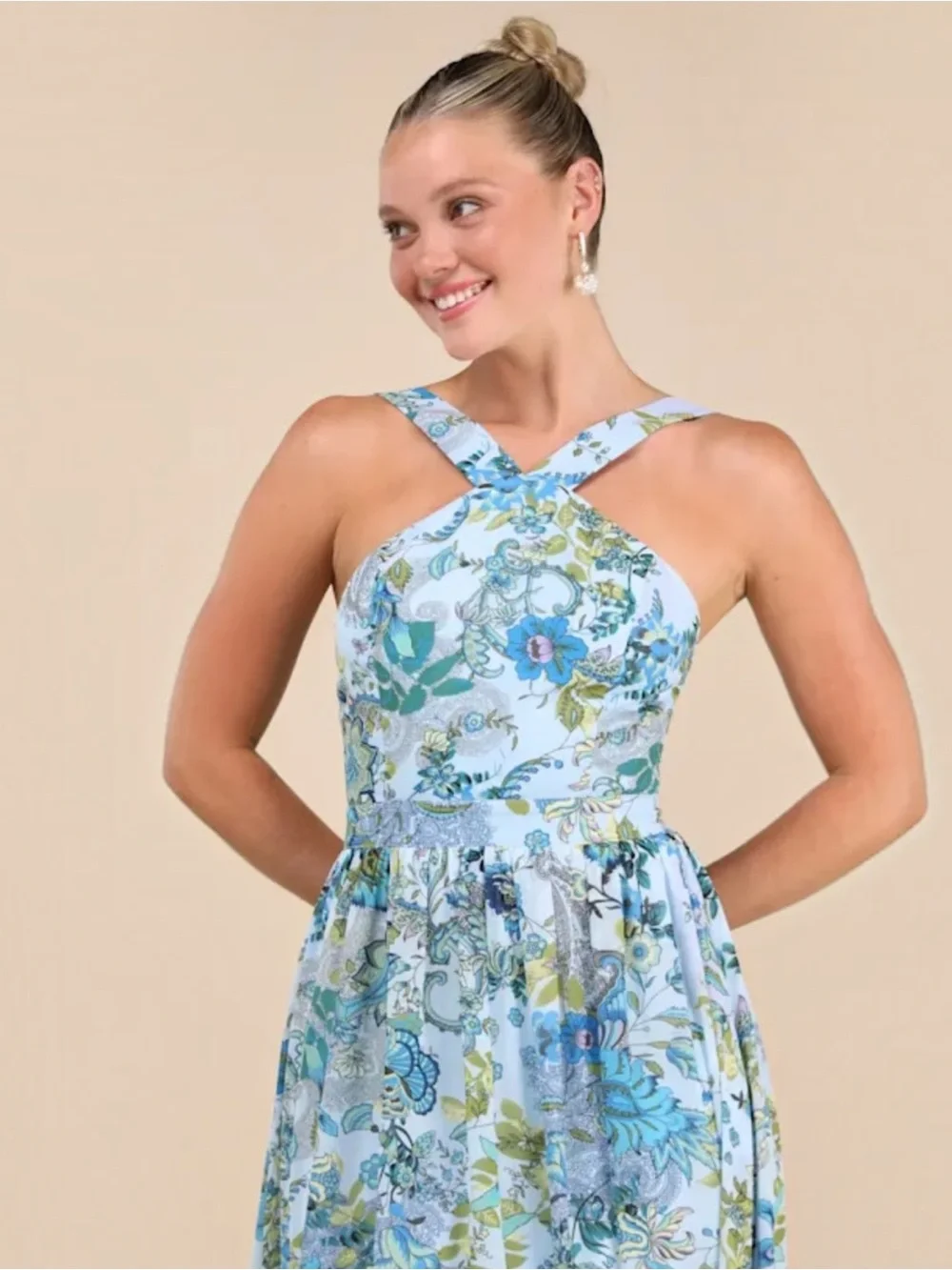 NWT LULUS Dress Lilja Light Blue Floral Print Maxi Lined Women’s Size Large